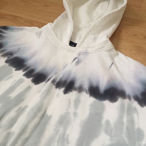 Tie-Dye Sweatshirt - Picture 1 of 3